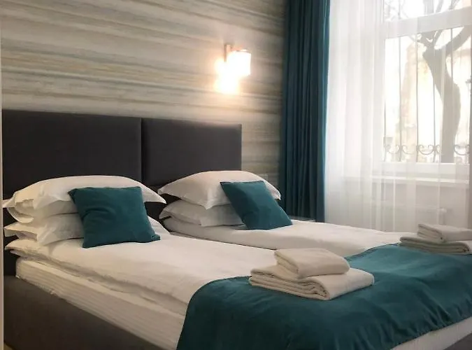 On Mosyazhna Street 4 Daire Lviv