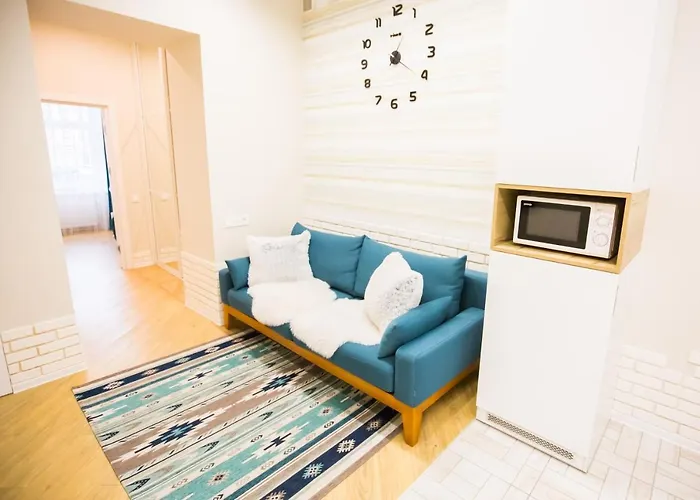 Apartment On Mosyazhna Street 4