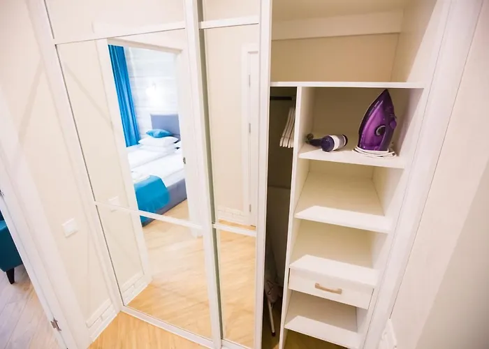 On Mosyazhna Street 4 * Lviv