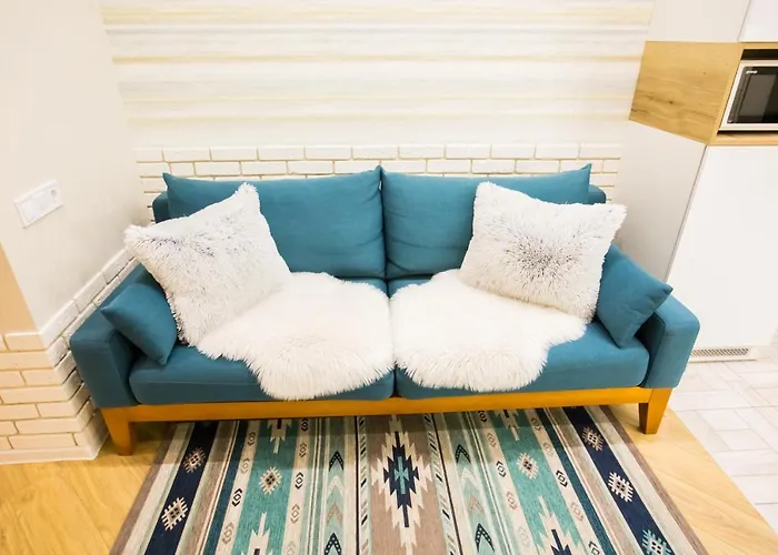 On Mosyazhna Street 4 *