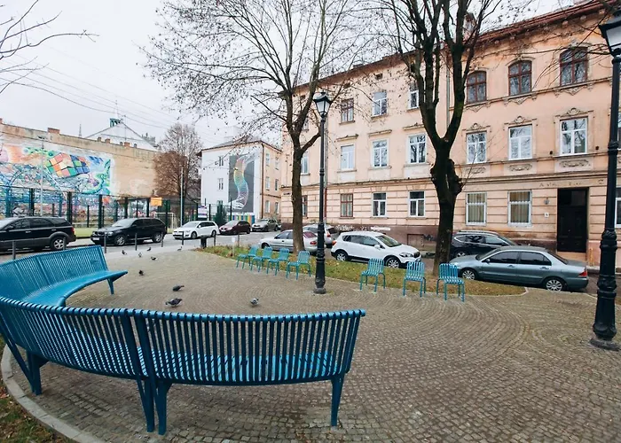 On Mosyazhna Street 4 *