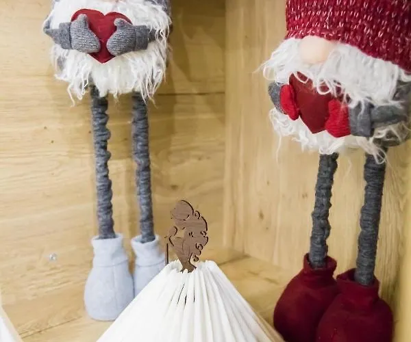 On Mosyazhna Street 4 *