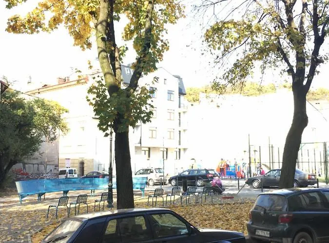 On Mosyazhna Street 4 Daire